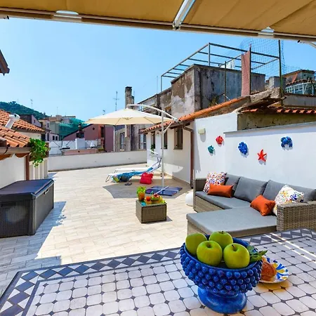 Bells - De Vivo Realty Apartamento